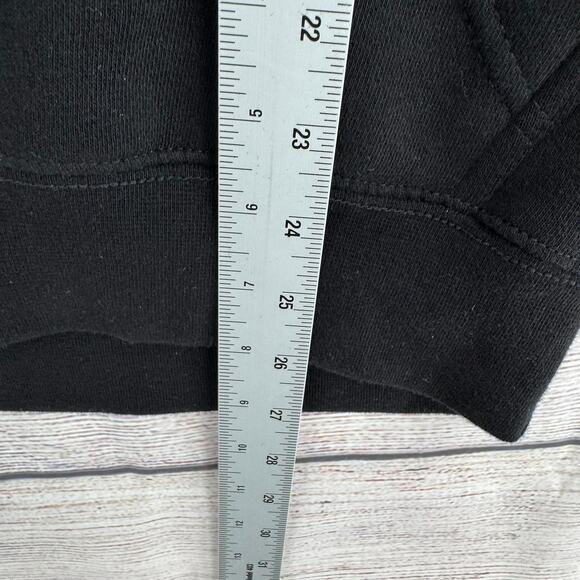 Hard Rock Cafe Santa Rocker Drums Christmas Hoodie Sweatshirt Adult S Black NEW - Picture 12 of 12